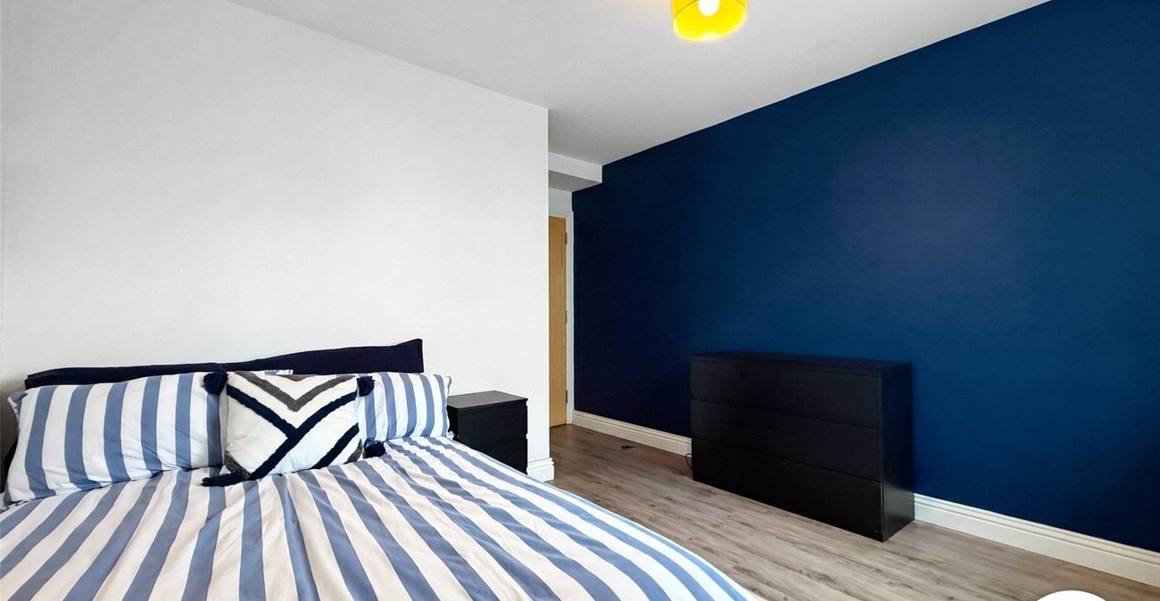 1 bedroom property to rent in Plumstead | 