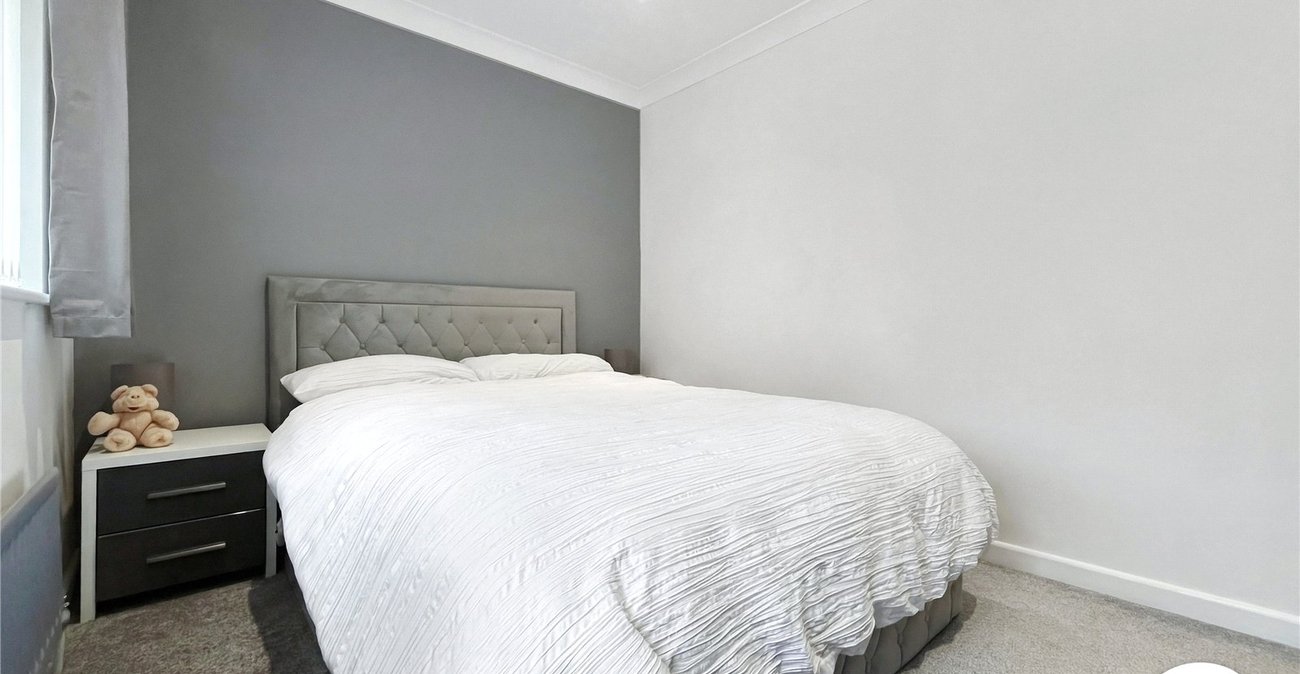 2 bedroom house to rent in Chatham | Robinson Michael & Jackson