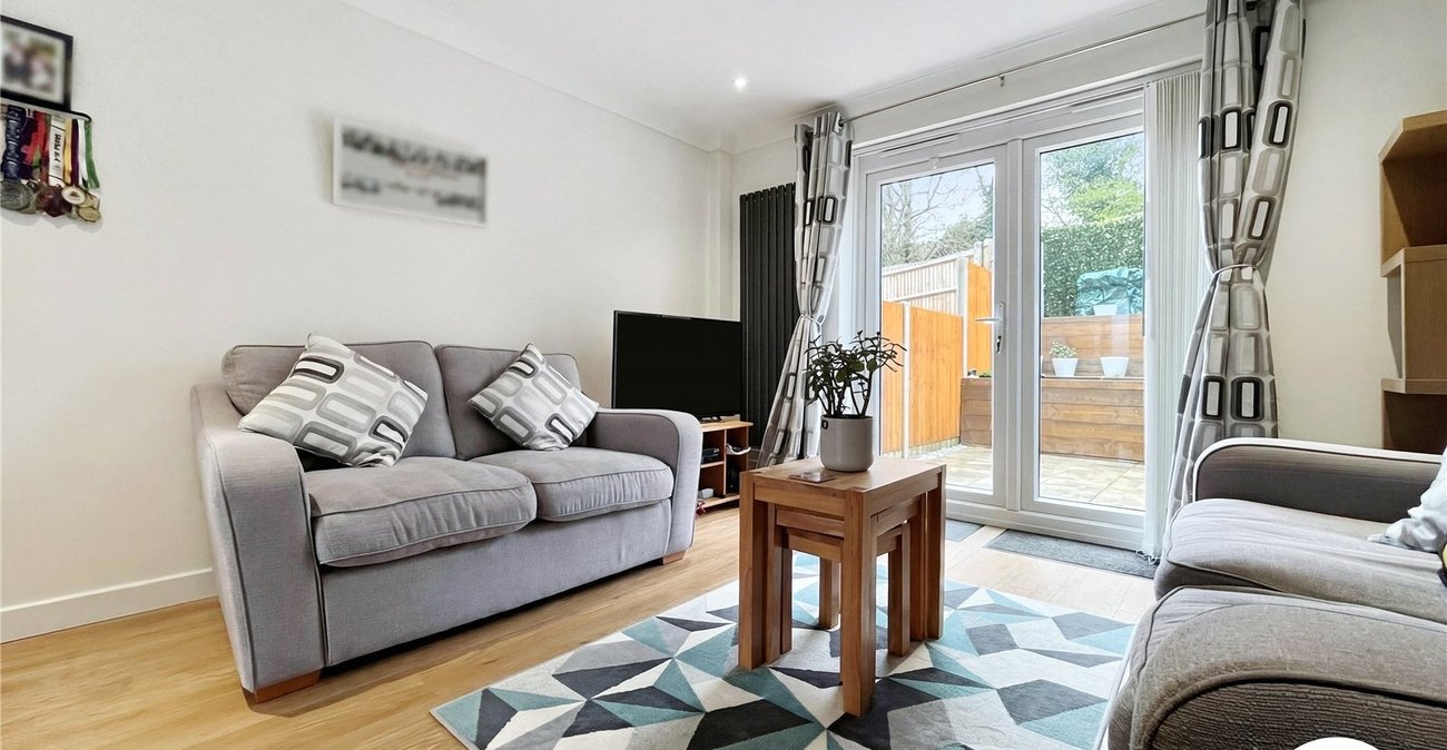 2 bedroom house to rent in Chatham | Robinson Michael & Jackson