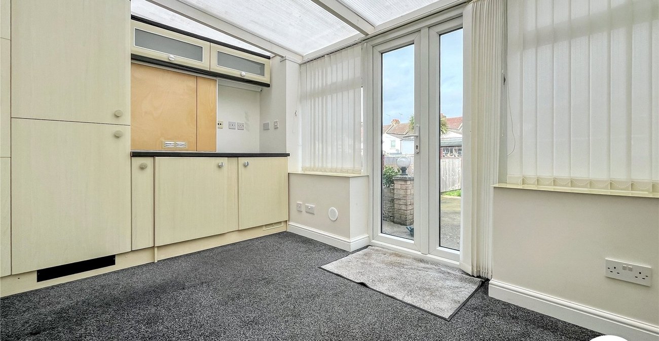 4 bedroom house to rent in Gillingham | Robinson Michael & Jackson
