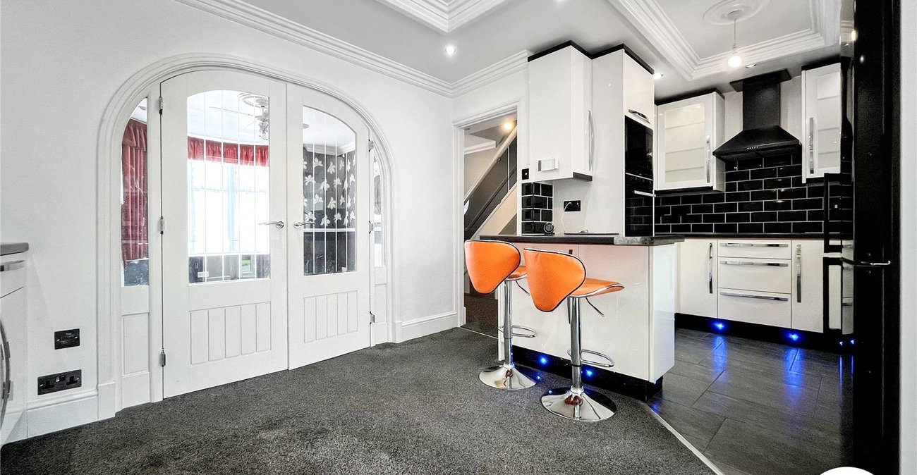 4 bedroom house to rent in Gillingham | Robinson Michael & Jackson