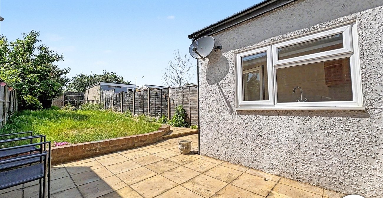 3 bedroom house to rent in Gillingham | Robinson Michael & Jackson