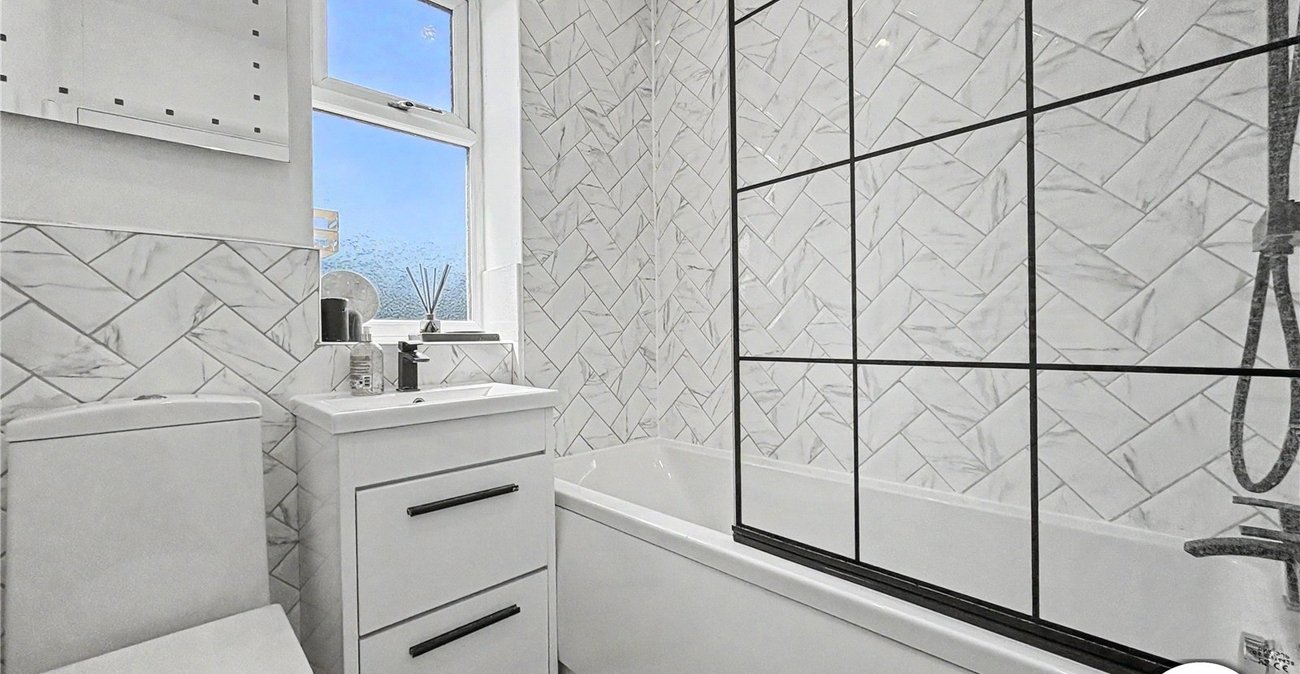3 bedroom house to rent in Gillingham | Robinson Michael & Jackson