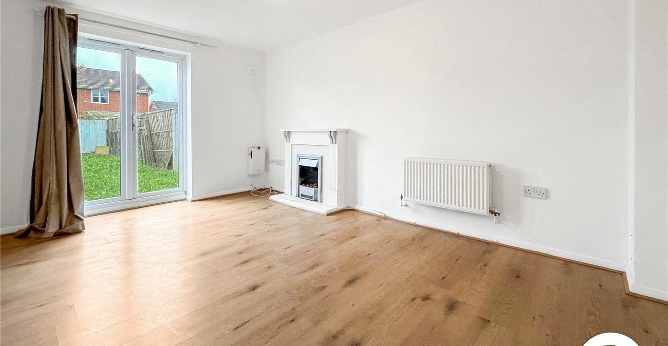 2 bedroom house to rent in London | 