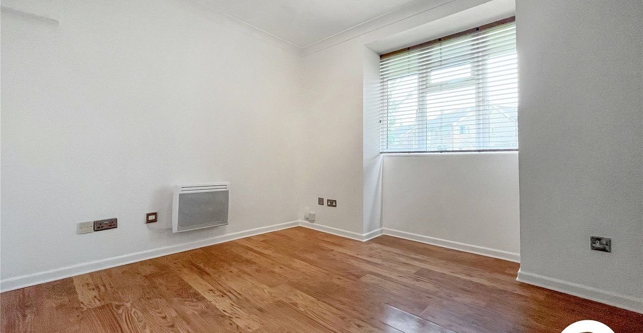1 bedroom property to rent in Gillingham | Robinson Michael & Jackson