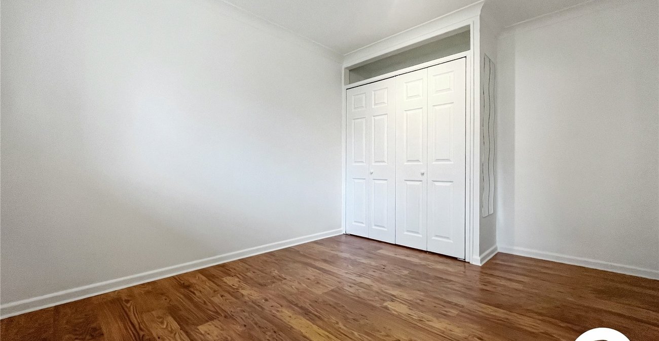 1 bedroom property to rent in Gillingham | Robinson Michael & Jackson