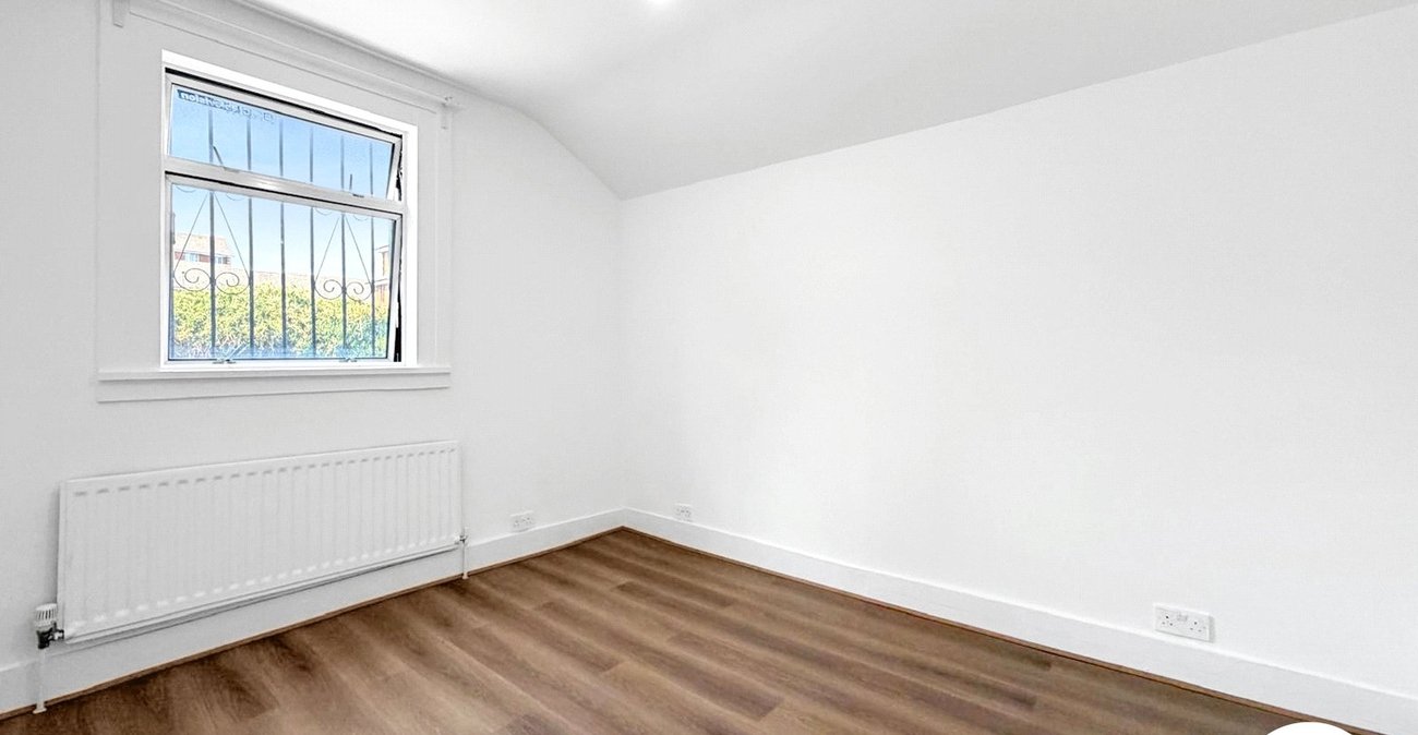 3 bedroom house to rent in London | 