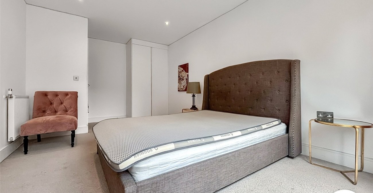 1 bedroom property to rent in London | Robinson Jackson
