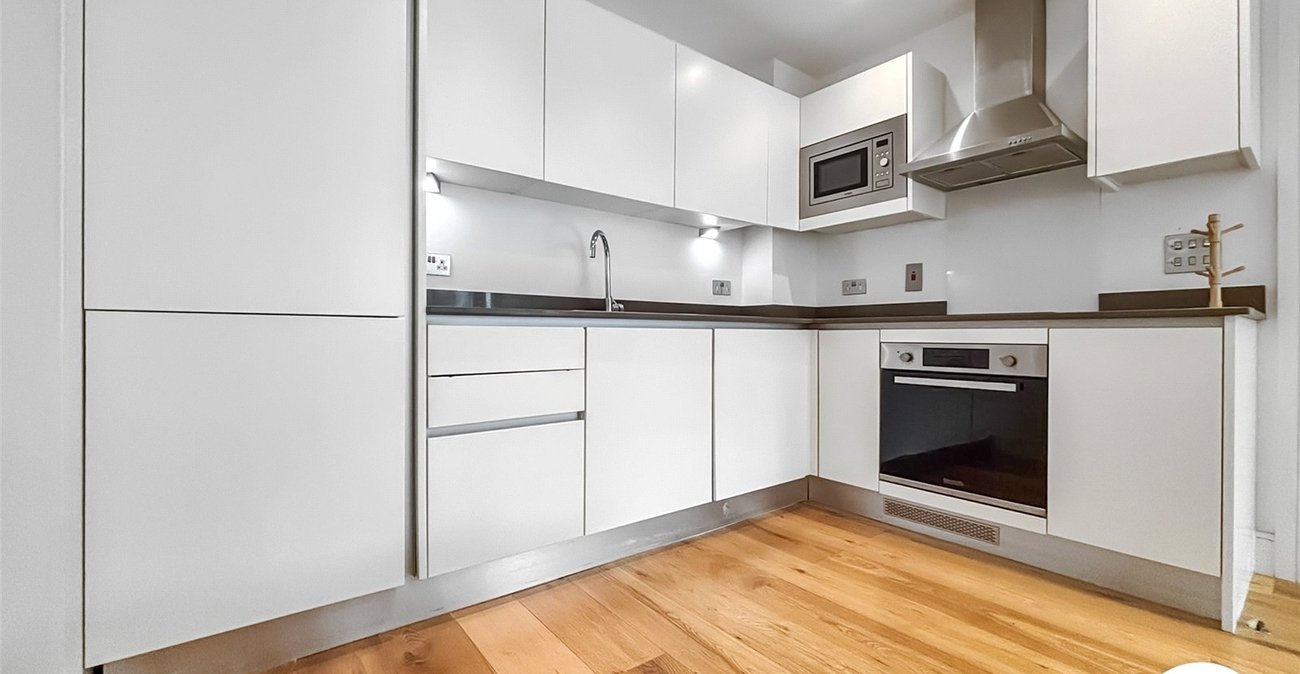1 bedroom property to rent in London | Robinson Jackson