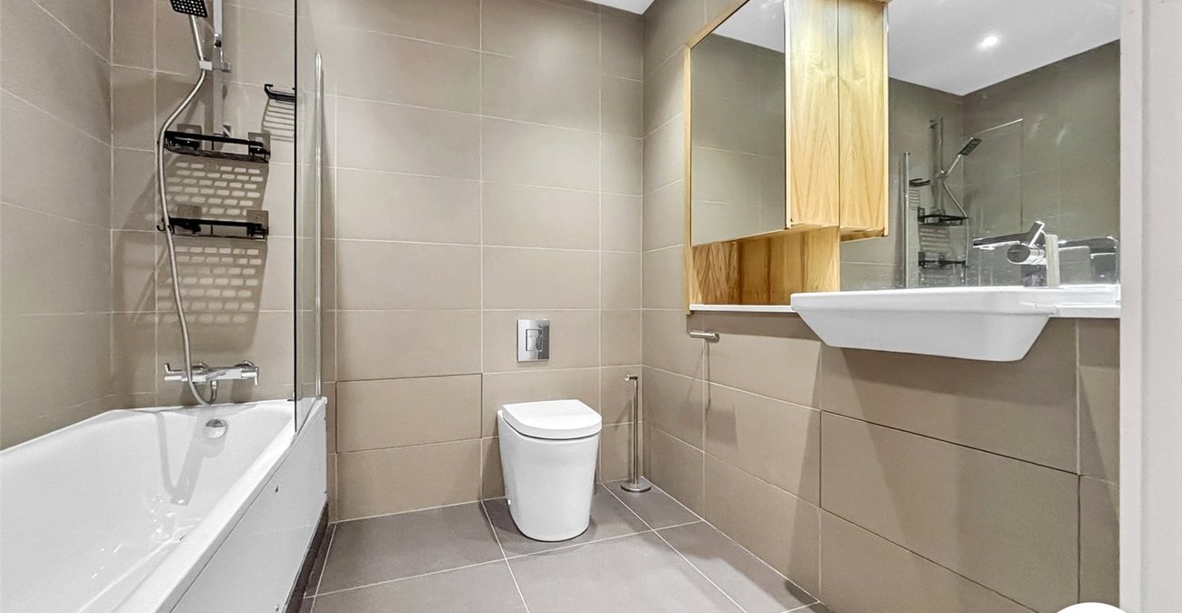 1 bedroom property to rent in London | Robinson Jackson