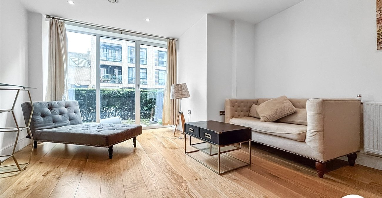 1 bedroom property to rent in London | Robinson Jackson