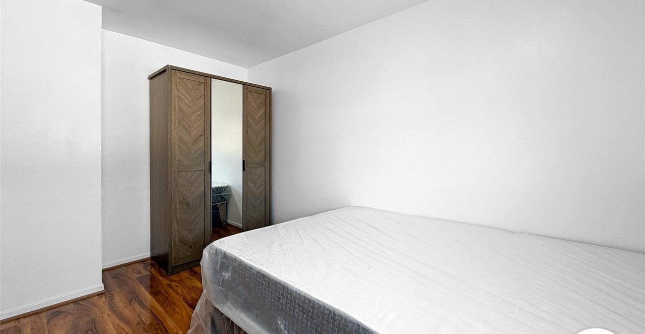 4 bedroom house to rent in Welling | 
