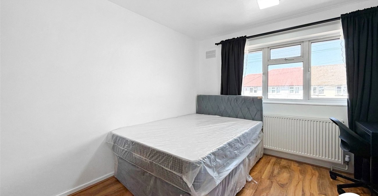 4 bedroom house to rent in Welling | 