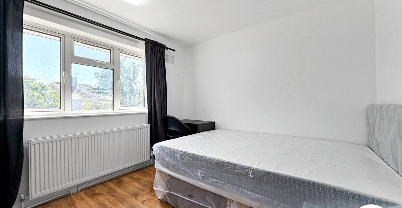 4 bedroom house to rent in Welling | 