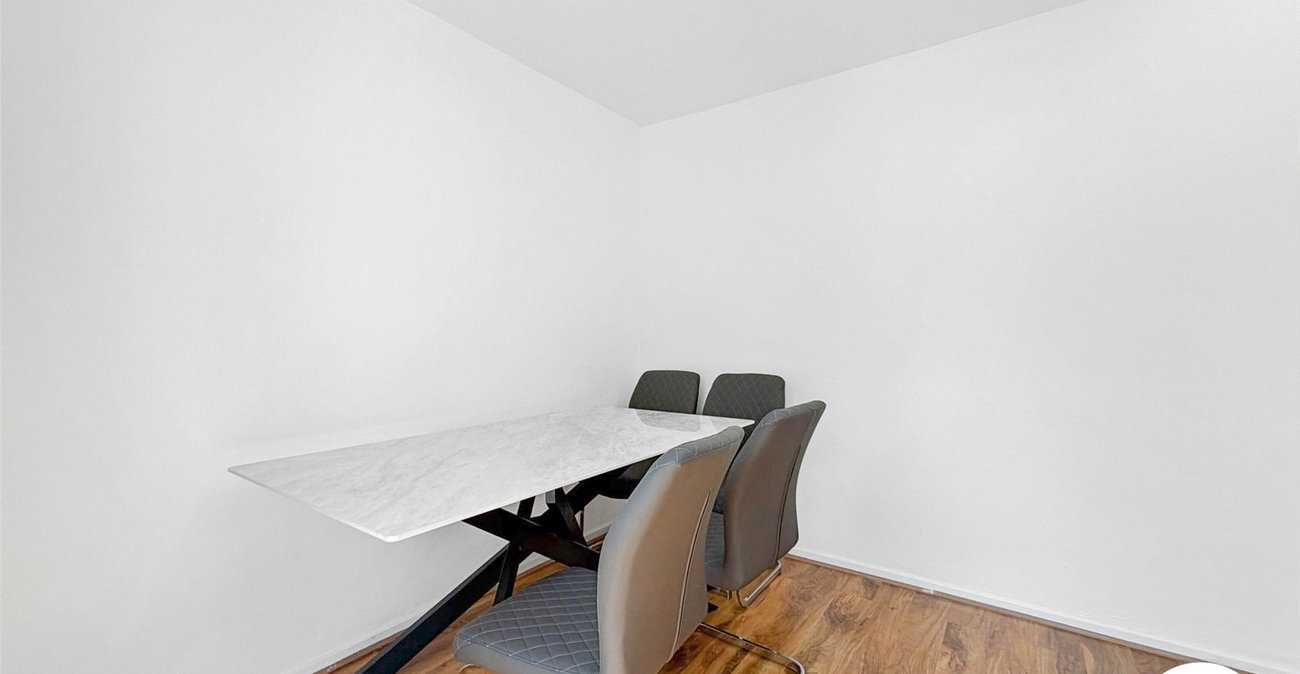 4 bedroom house to rent in Welling | 