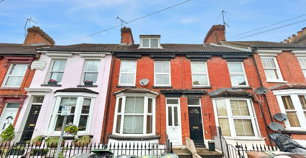 3 bedroom property to rent in Maidstone | Robinson Michael & Jackson