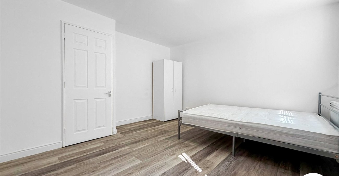 1 bedroom property to rent in London | 