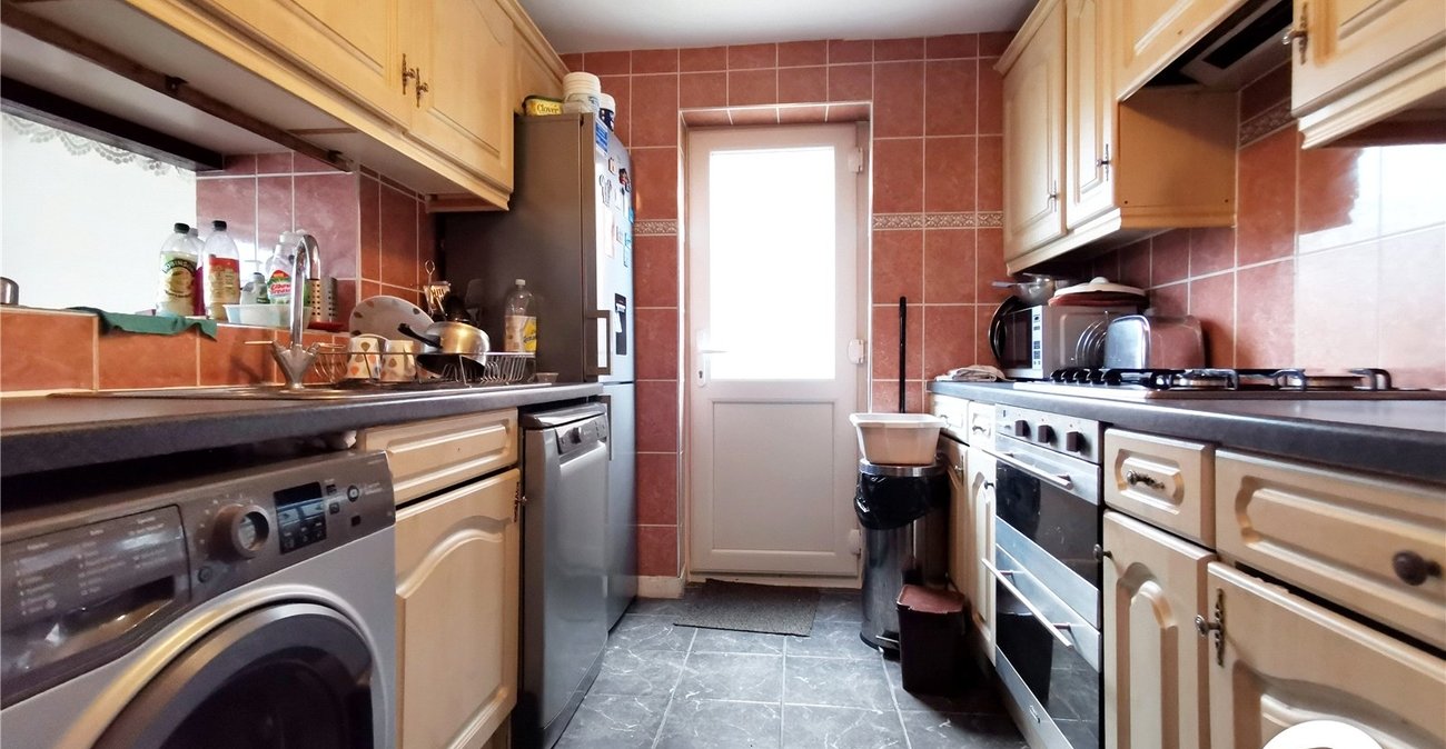 3 bedroom house to rent in Sidcup | Robinson Jackson