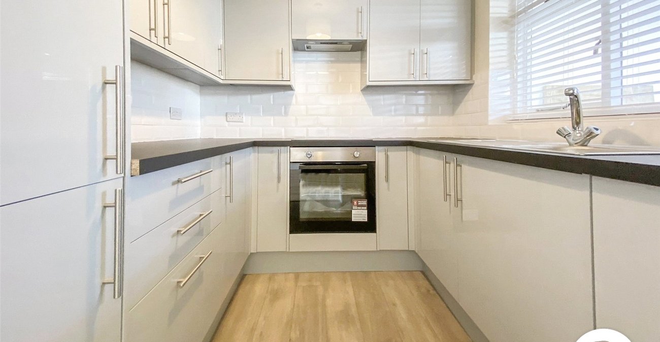 3 bedroom house to rent in Sidcup | Robinson Jackson