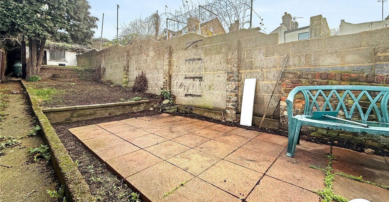 3 bedroom house to rent in Sittingbourne | Robinson Michael & Jackson