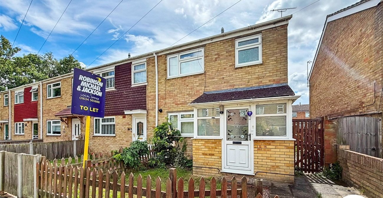 3 bedroom house to rent in Sittingbourne | Robinson Michael & Jackson