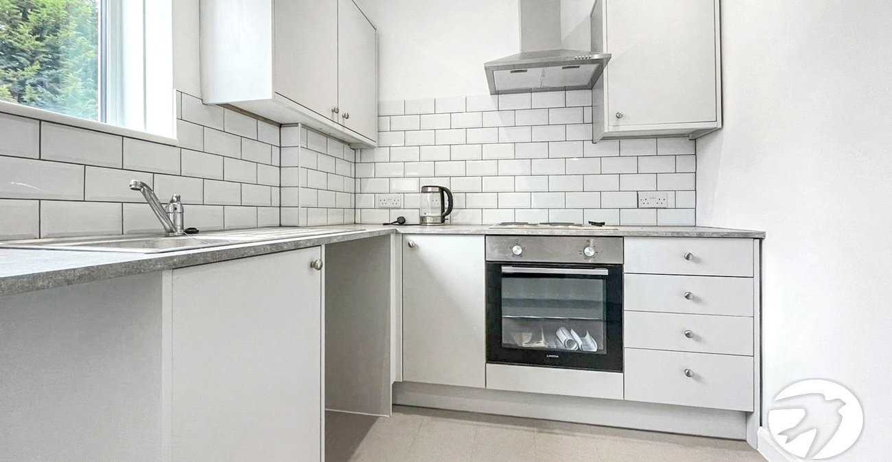 3 bedroom house to rent in Rochester | Robinson Michael & Jackson