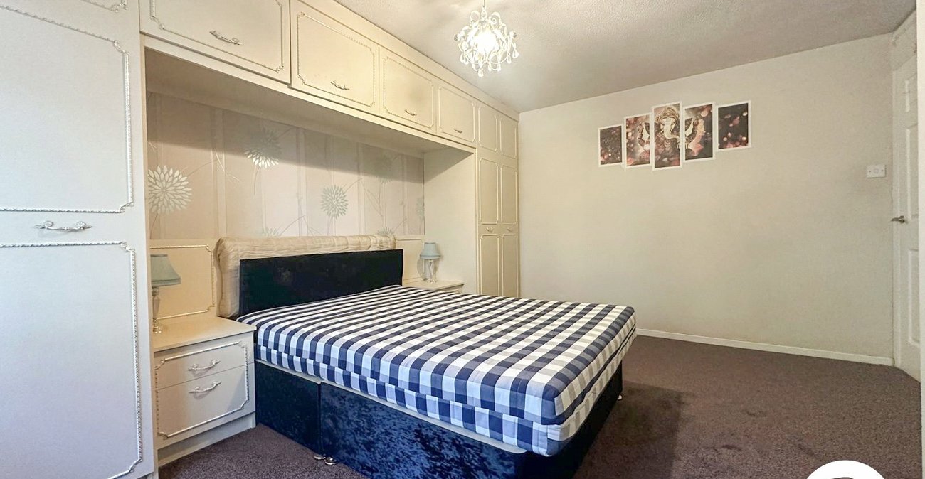 3 bedroom house to rent in London | 