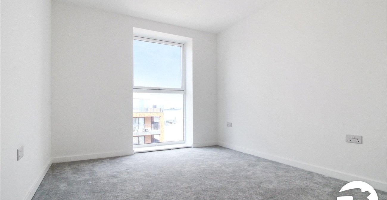 2 bedroom property to rent in Northfleet | Robinson Michael & Jackson