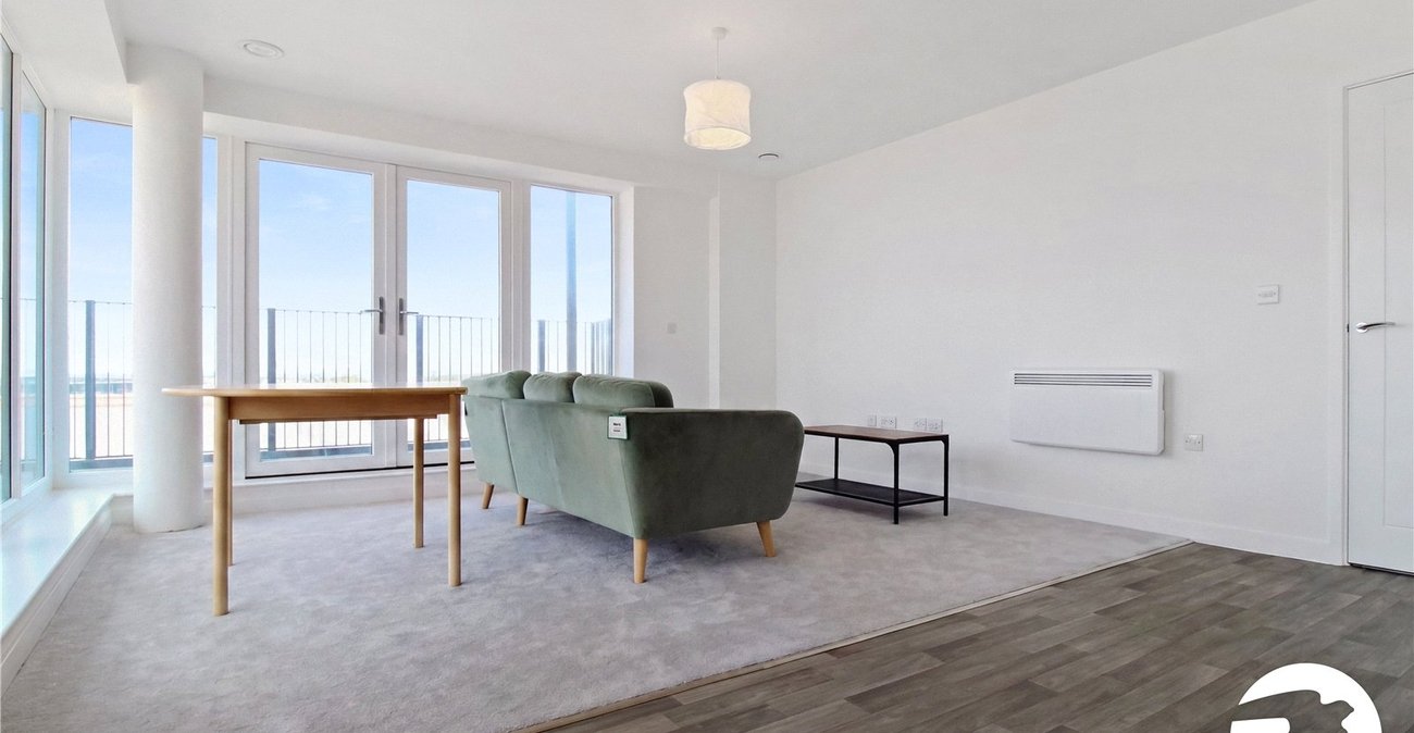 2 bedroom property to rent in Northfleet | Robinson Michael & Jackson