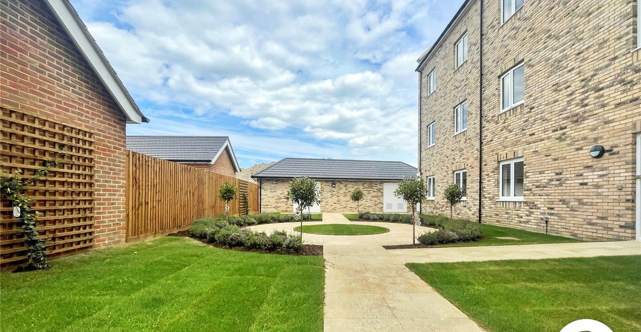 2 bedroom property to rent in Sittingbourne | Robinson Michael & Jackson