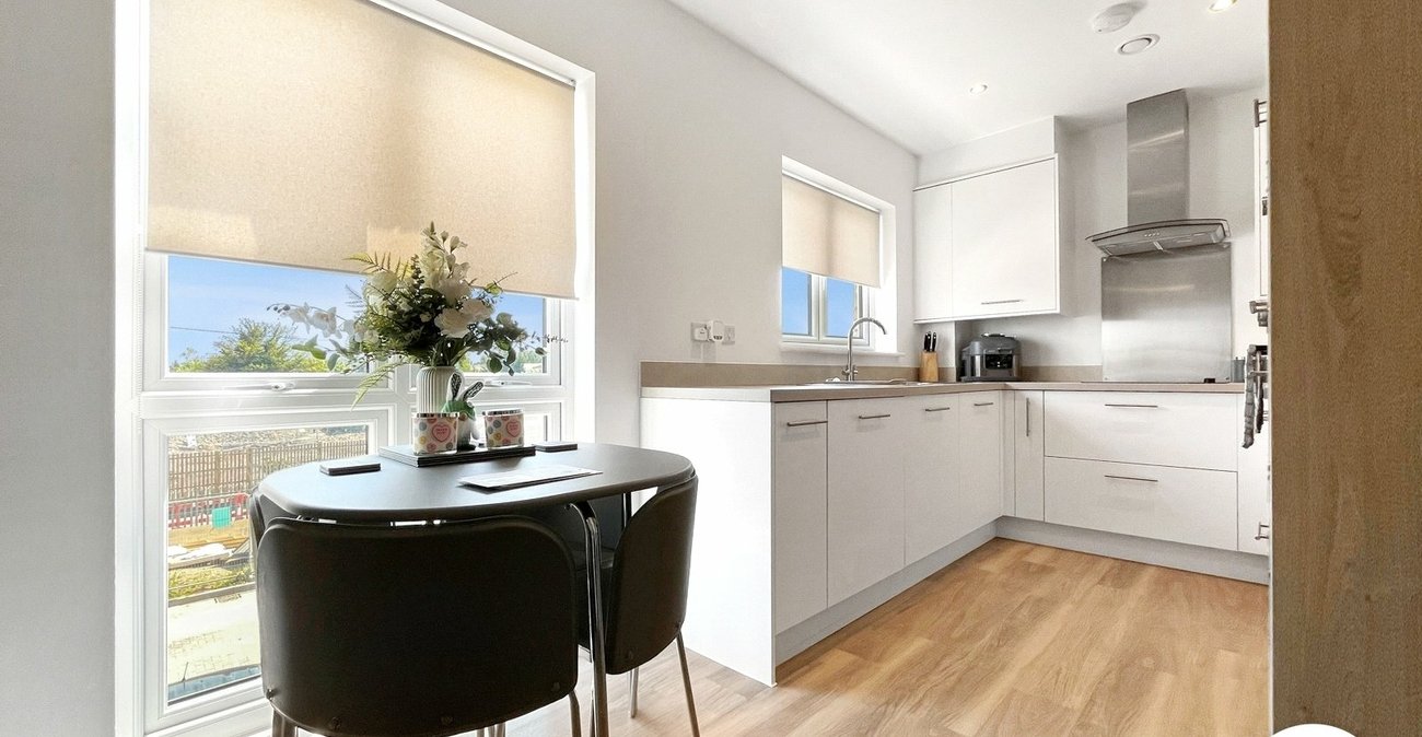 2 bedroom property to rent in Sittingbourne | Robinson Michael & Jackson