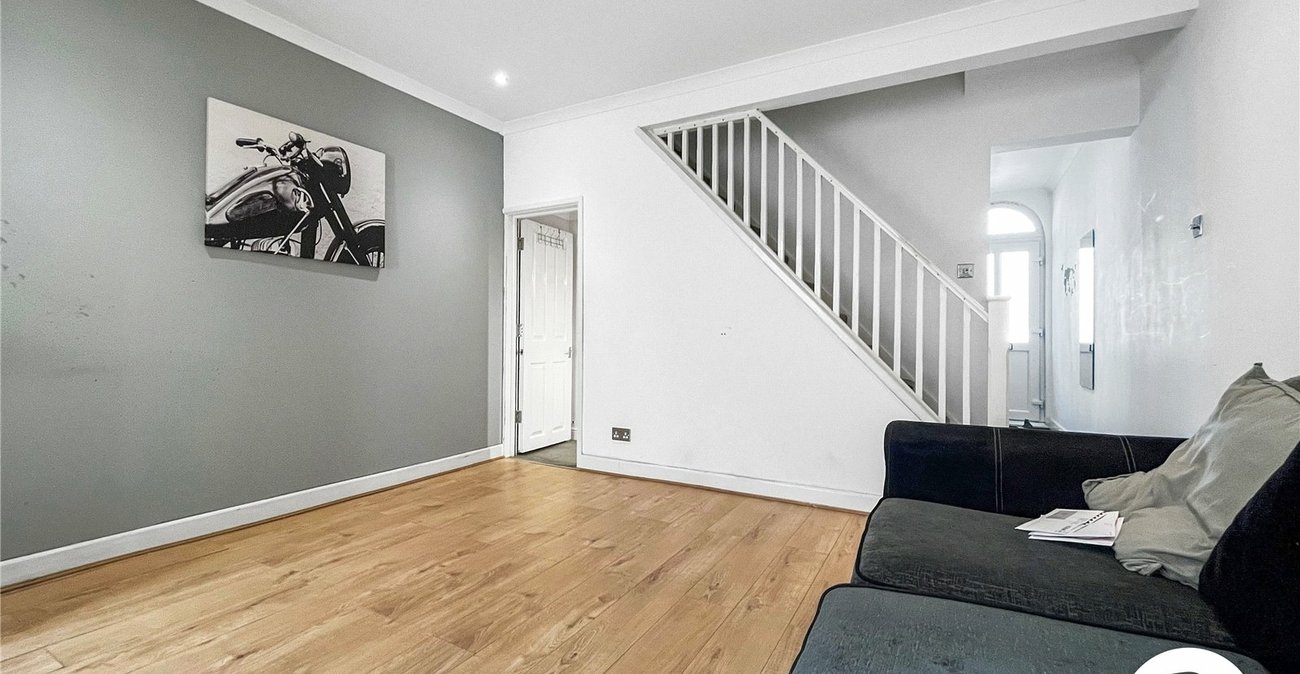 2 bedroom house to rent in Chatham | Robinson Michael & Jackson