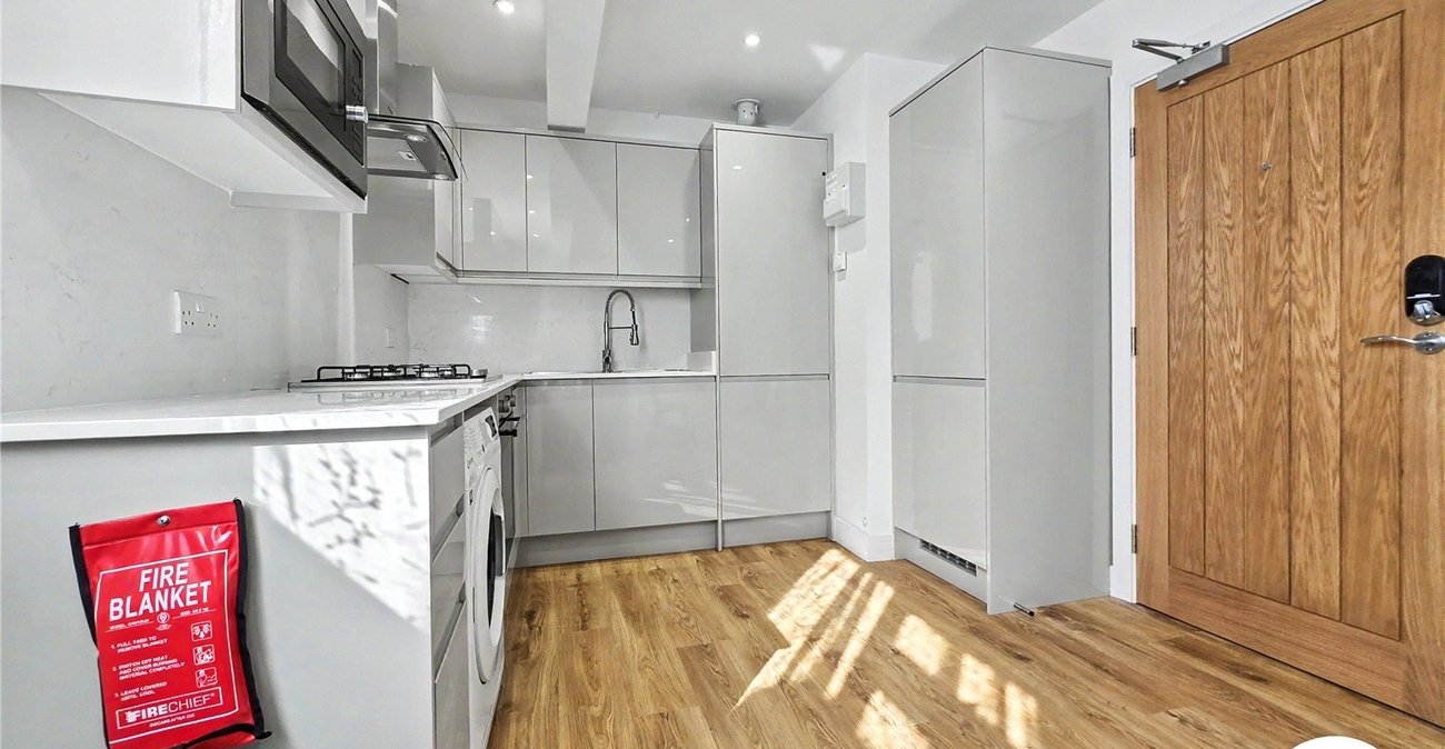 1 bedroom property to rent in Bromley | Robinson Jackson