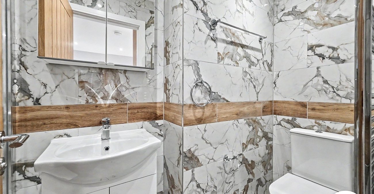 1 bedroom property to rent in Bromley | Robinson Jackson