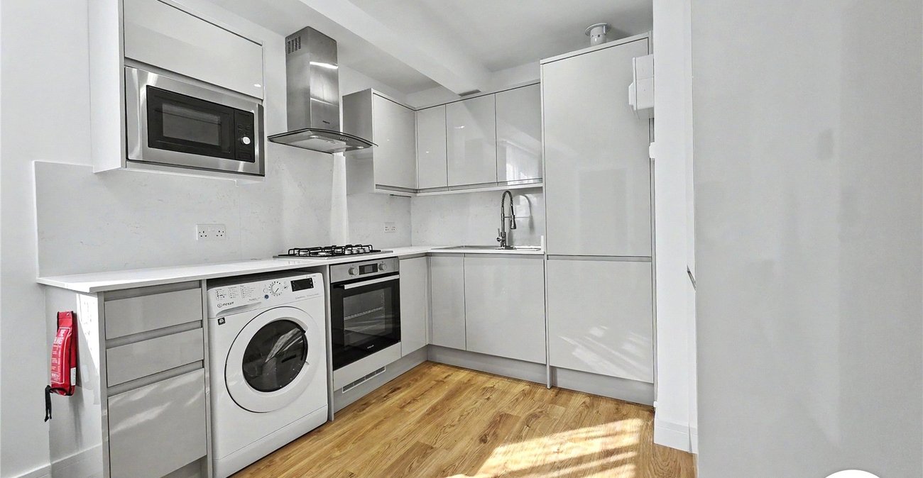 1 bedroom property to rent in Bromley | Robinson Jackson
