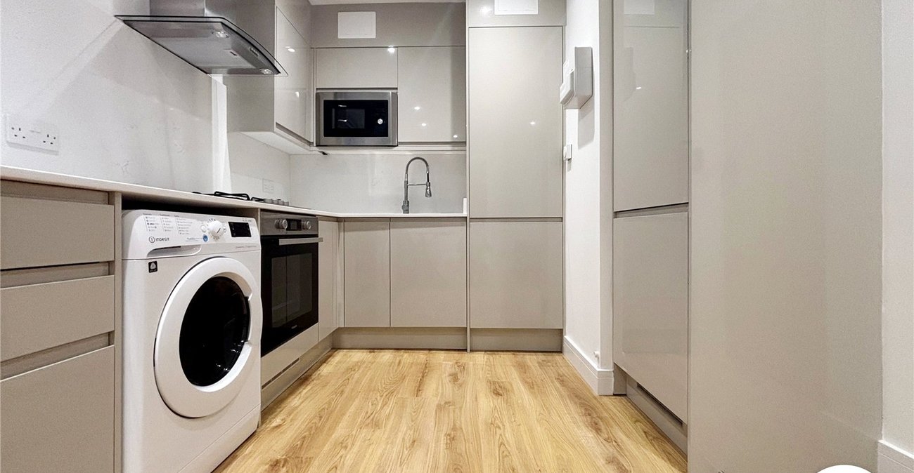 1 bedroom property to rent in Bromley | Robinson Jackson