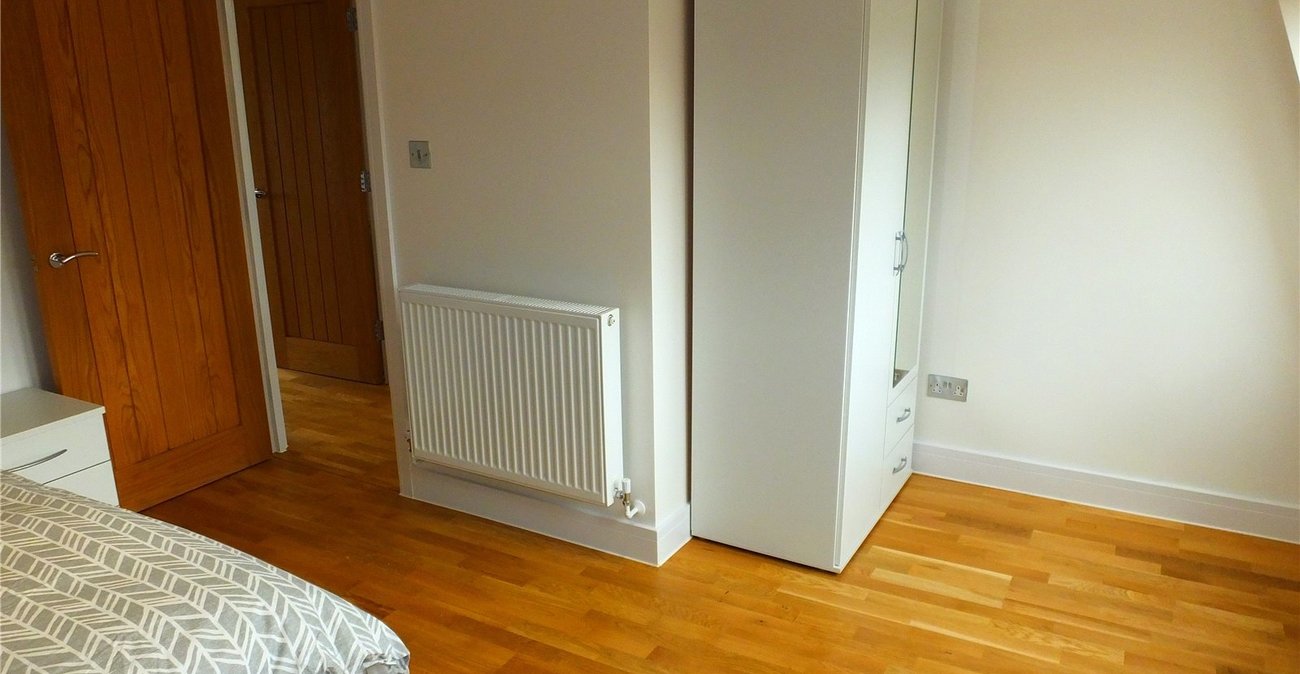 1 bedroom property to rent in Bromley | Robinson Jackson