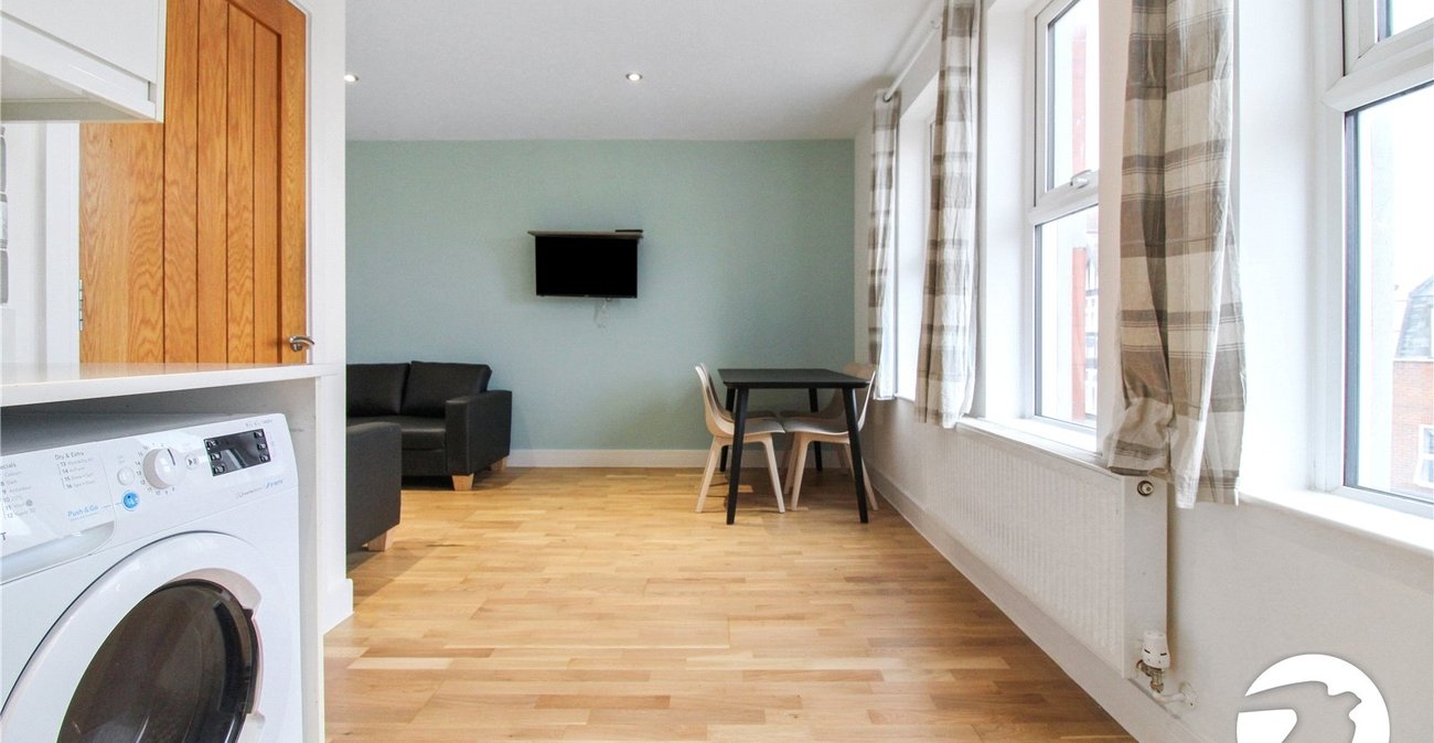 1 bedroom property to rent in Bromley | Robinson Jackson