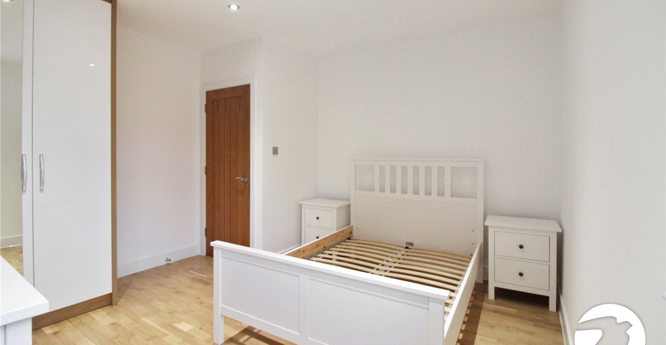 1 bedroom property to rent in Bromley | Robinson Jackson
