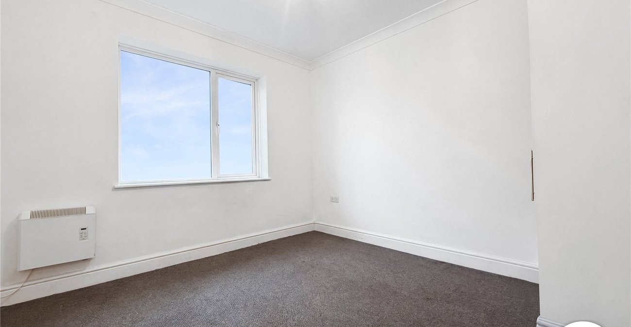 1 bedroom property to rent in Rochester | Robinson Michael & Jackson