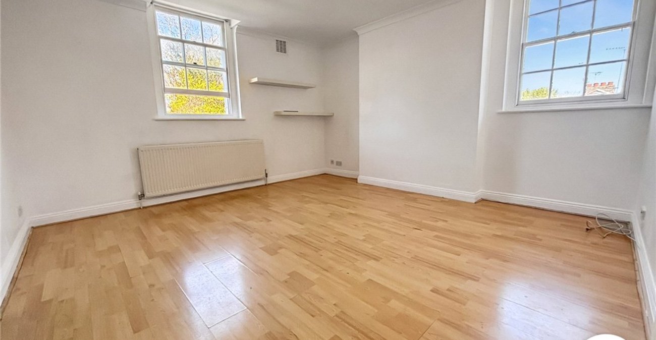 2 bedroom property to rent in St. Mary Cray | Robinson Jackson
