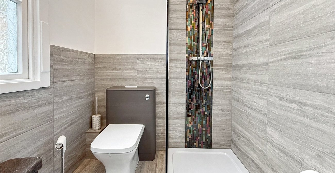 2 bedroom property to rent in West Malling | Robinson Michael & Jackson