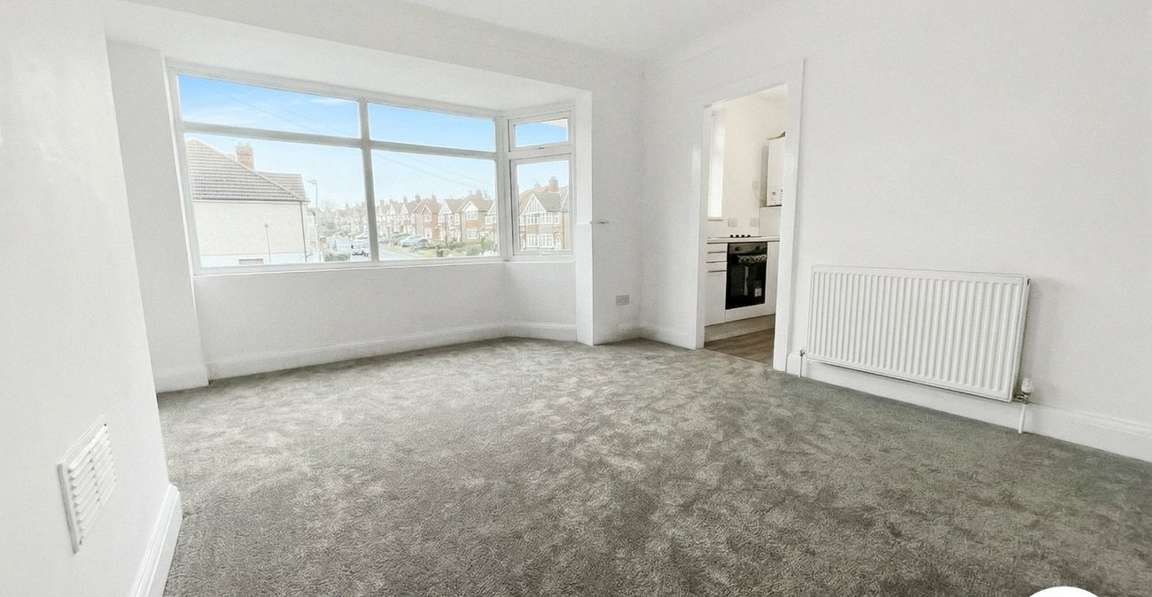 2 bedroom property to rent in Erith | Robinson Jackson