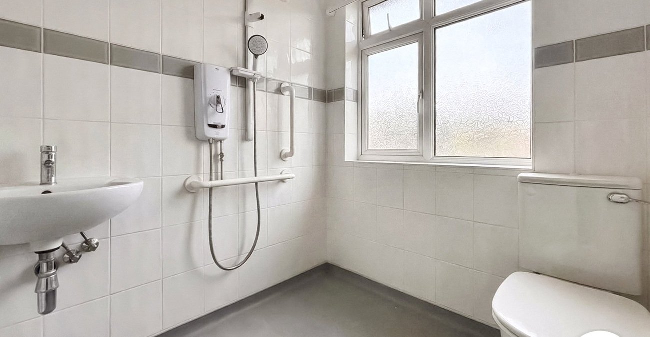 3 bedroom house to rent in Bexleyheath | Robinson Jackson