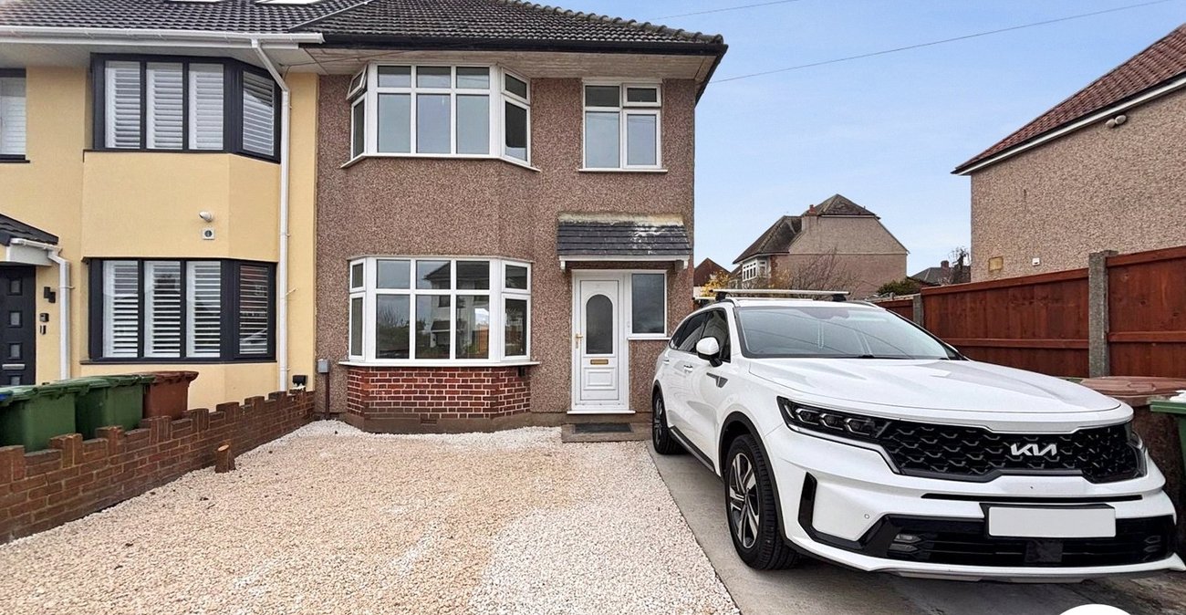 3 bedroom house to rent in Bexleyheath | Robinson Jackson