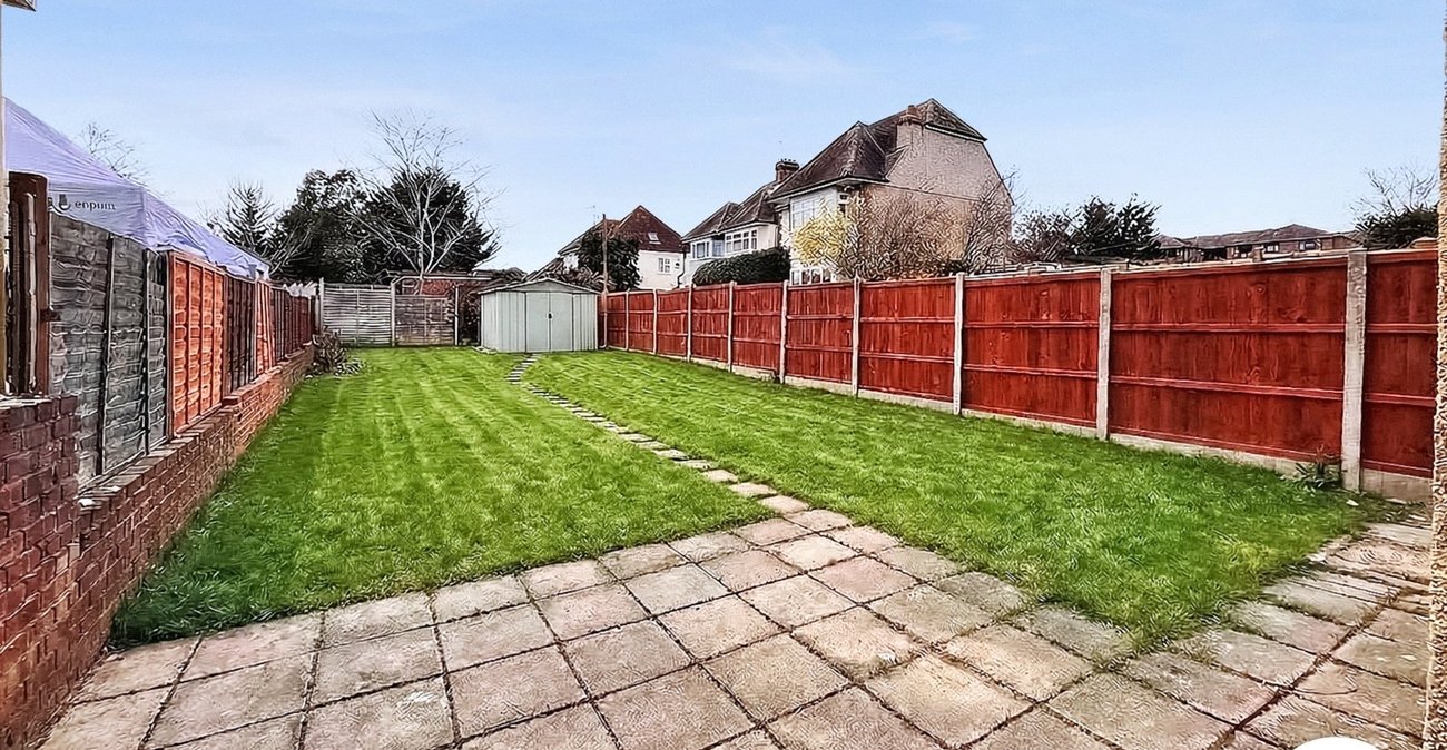3 bedroom house to rent in Bexleyheath | Robinson Jackson