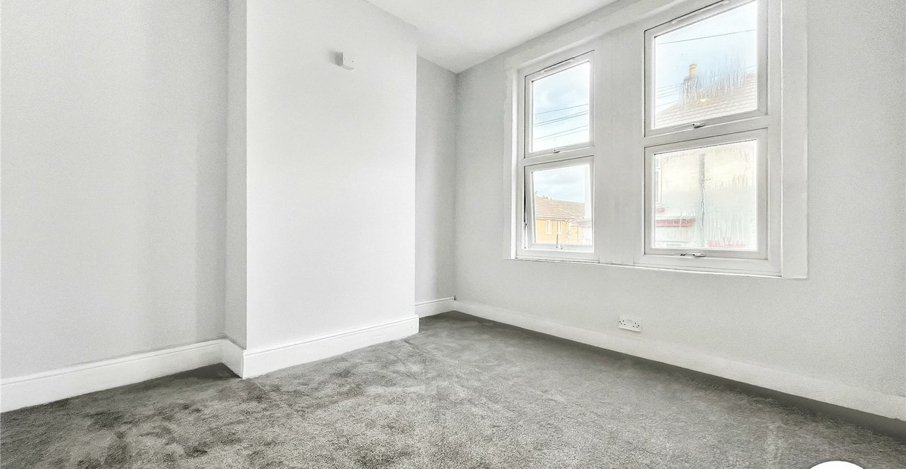 3 bedroom house to rent in Chatham | Robinson Michael & Jackson