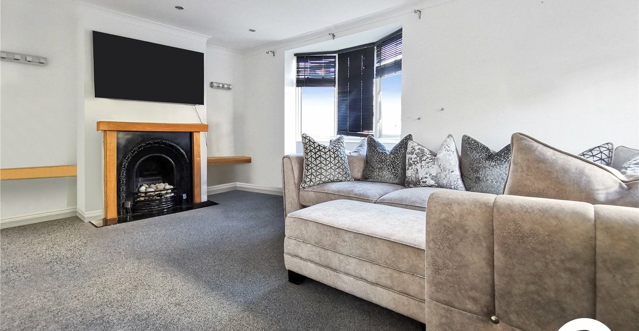 2 bedroom bungalow to rent in Dartford | Robinson Jackson