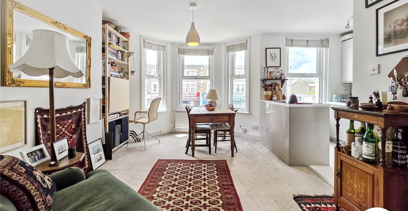 1 bedroom property to rent in London | Robinson Jackson