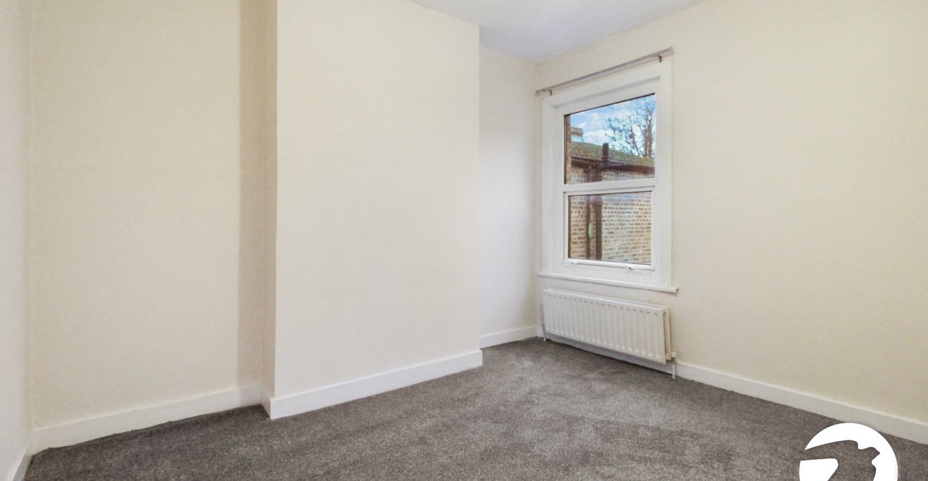 2 bedroom property to rent in Catford | Robinson Jackson